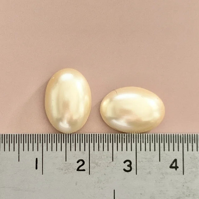 チェコ製グラスパールカボション・Oval・CREME 14×10mm