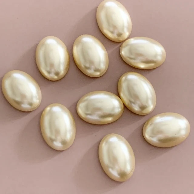 チェコ製グラスパールカボション・Oval・CREME 14×10mm