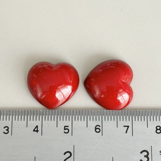 【Made in Japan】AKADAMA HEART Plastic Cabochon Retro Red color coated 17x18mm