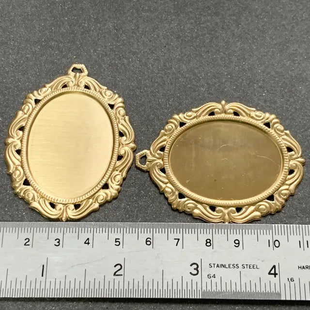 Raw Brass Setting Victorian 40×30mm