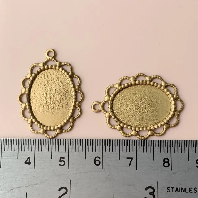 Raw Brass Setting Frill Lace 18×13mm