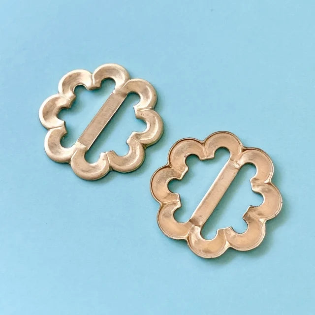 Brass Stamping Buckle Scallop 19mm