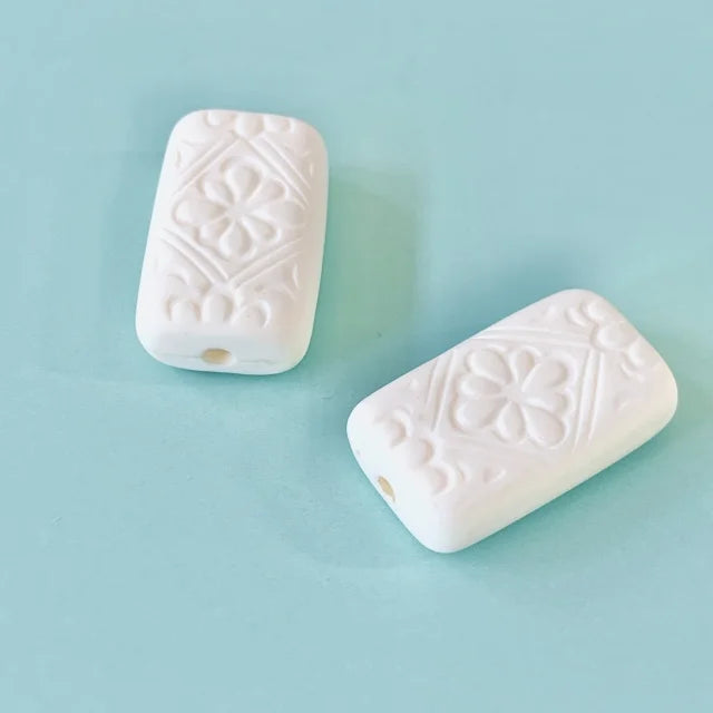 Vintage Plastic Beads Floral Rectangle Matt Ivory 21x13mm【2pcs】