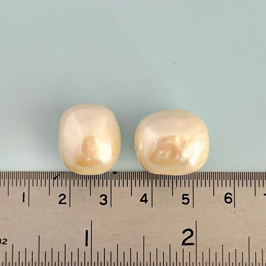 【Made in Japan】Vintage Glass Baroque Pearl Bead