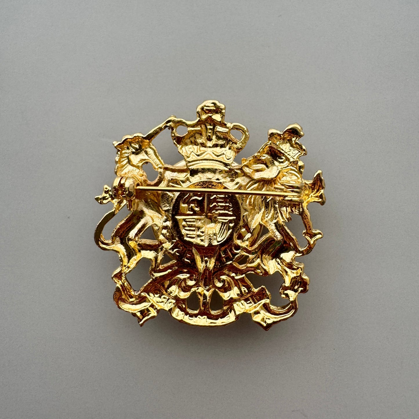 Vintage Cabochon Emblem Brooch
