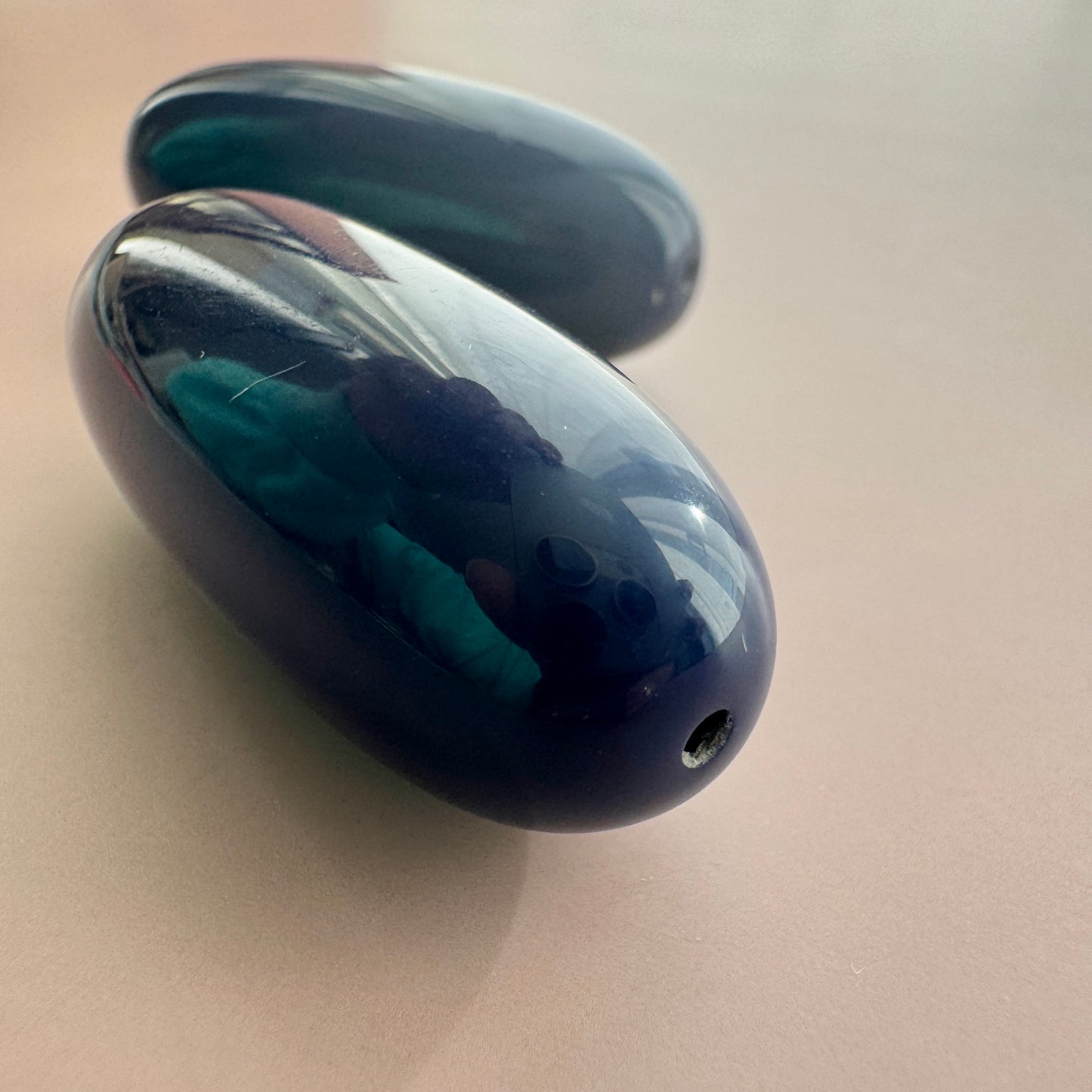 Vintage Lucite Beads Deep Blue Oval 39×16mm【2pcs】