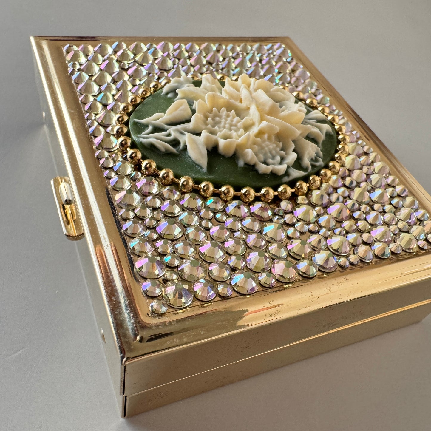 Vintage Style Cameo Trinket Box