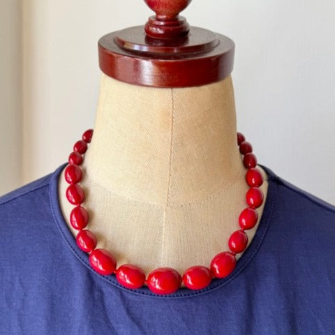 【Made in Japan 】AKADAMA Retro Red Oval Gradation Necklace 16.54 inch