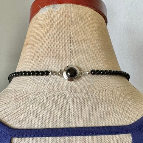 【Made in Japan 】AKADAMA Retro Red/Black Choker Necklace 16.14 inch