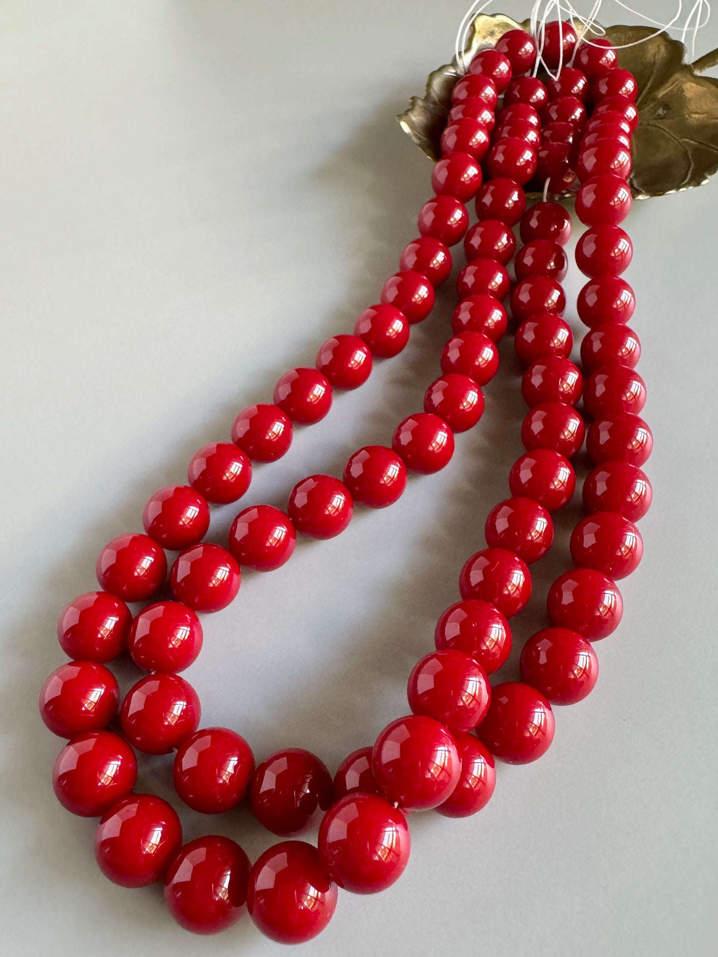 【Made in Japan 】AKADAMA Glass Beads Retro Red color coated 10mm【10 pcs or 1 strand】