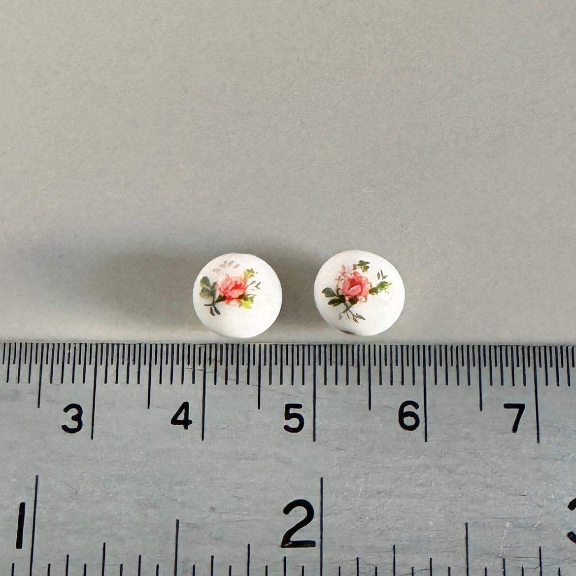 Japan Vintage Decal Flower Rose Glass Beads 7-8mm 2pcs