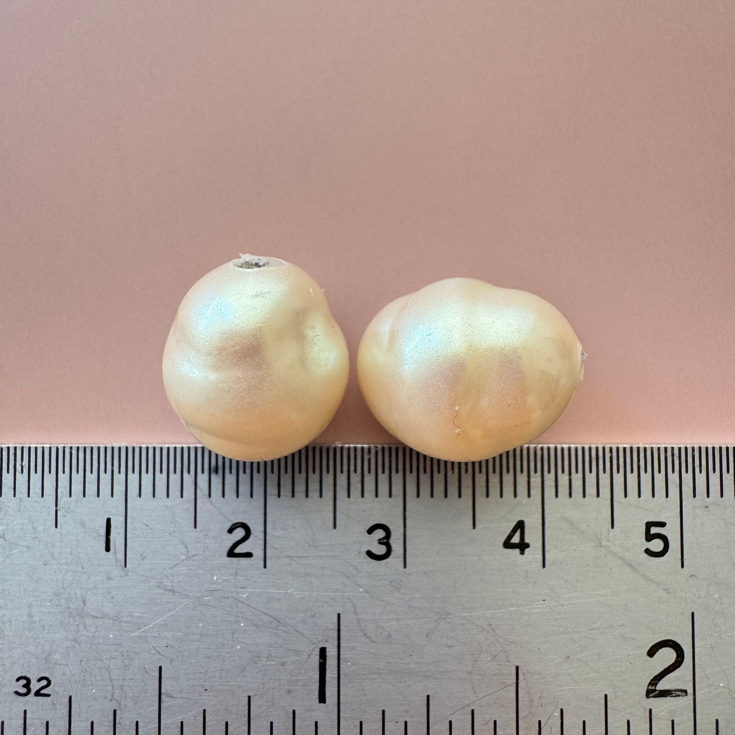 Japan Vintage Glass Baroque Pearl White 13x11mm【2pcs or 1strand】