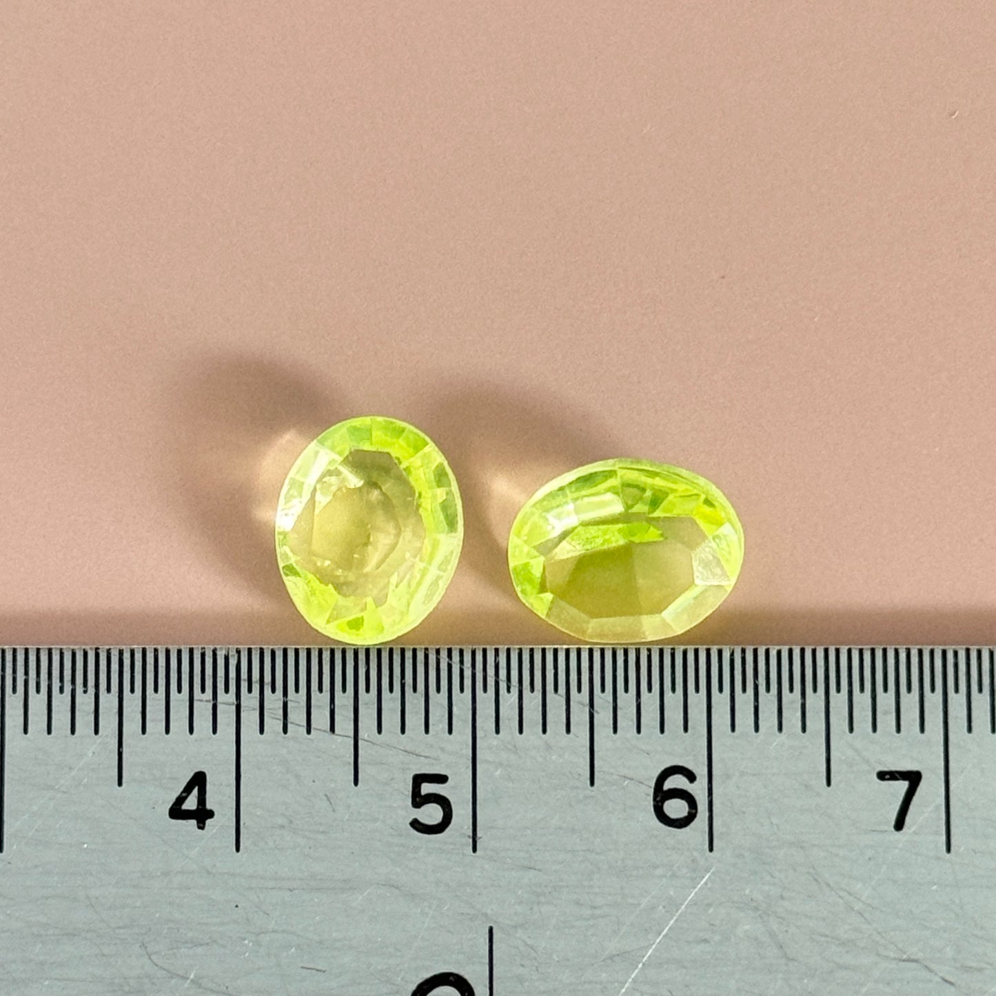Czech Vaseline Glass Pointed Back Stone 10x8mm