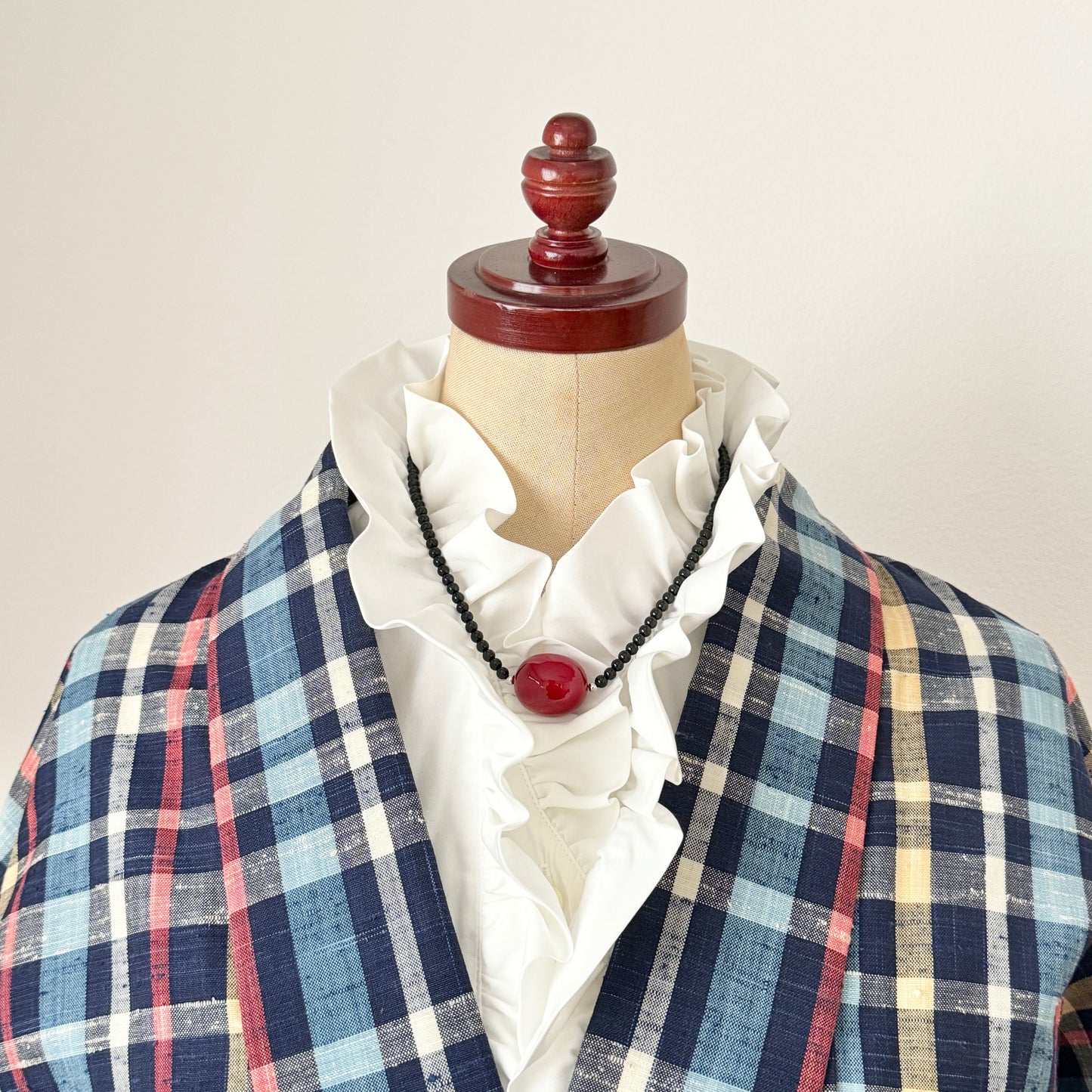 【Made in Japan 】AKADAMA Retro Red/Black Choker Necklace 16.14 inch