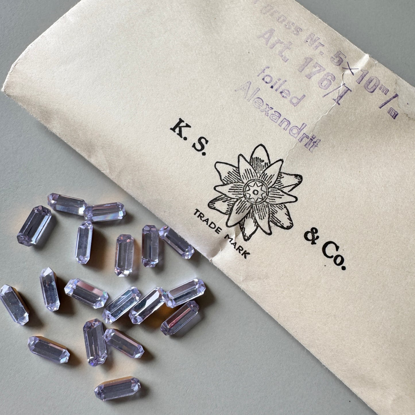 Vintage Swarovski ART #4600 Octagon Alexandrite 10x5mm【2 pcs】