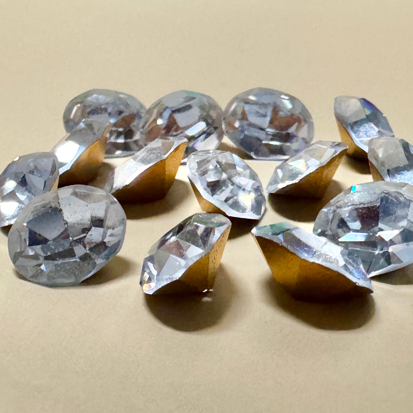 Vintage Swarovski #4100 Alexandrite Oval 12×10mm【2 pcs】