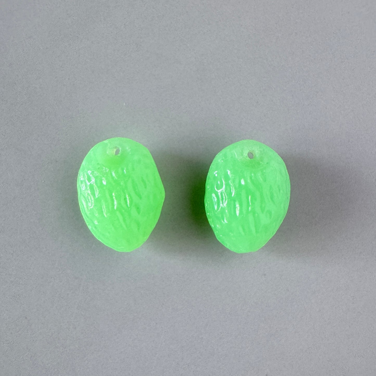 Czech Pressed Vaseline Fruits Beads 12x9mm【2 pcs】