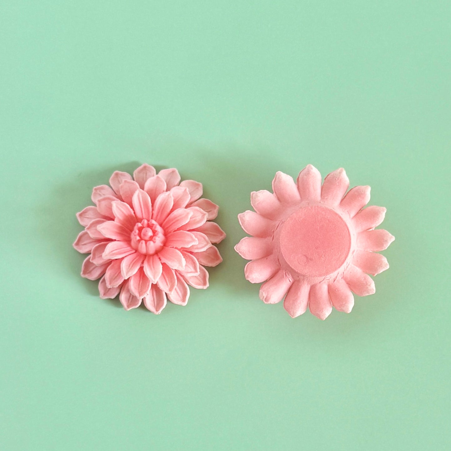 W.Germany Vintage Plastic Flower Pink Dahlia 30mm / 25mm