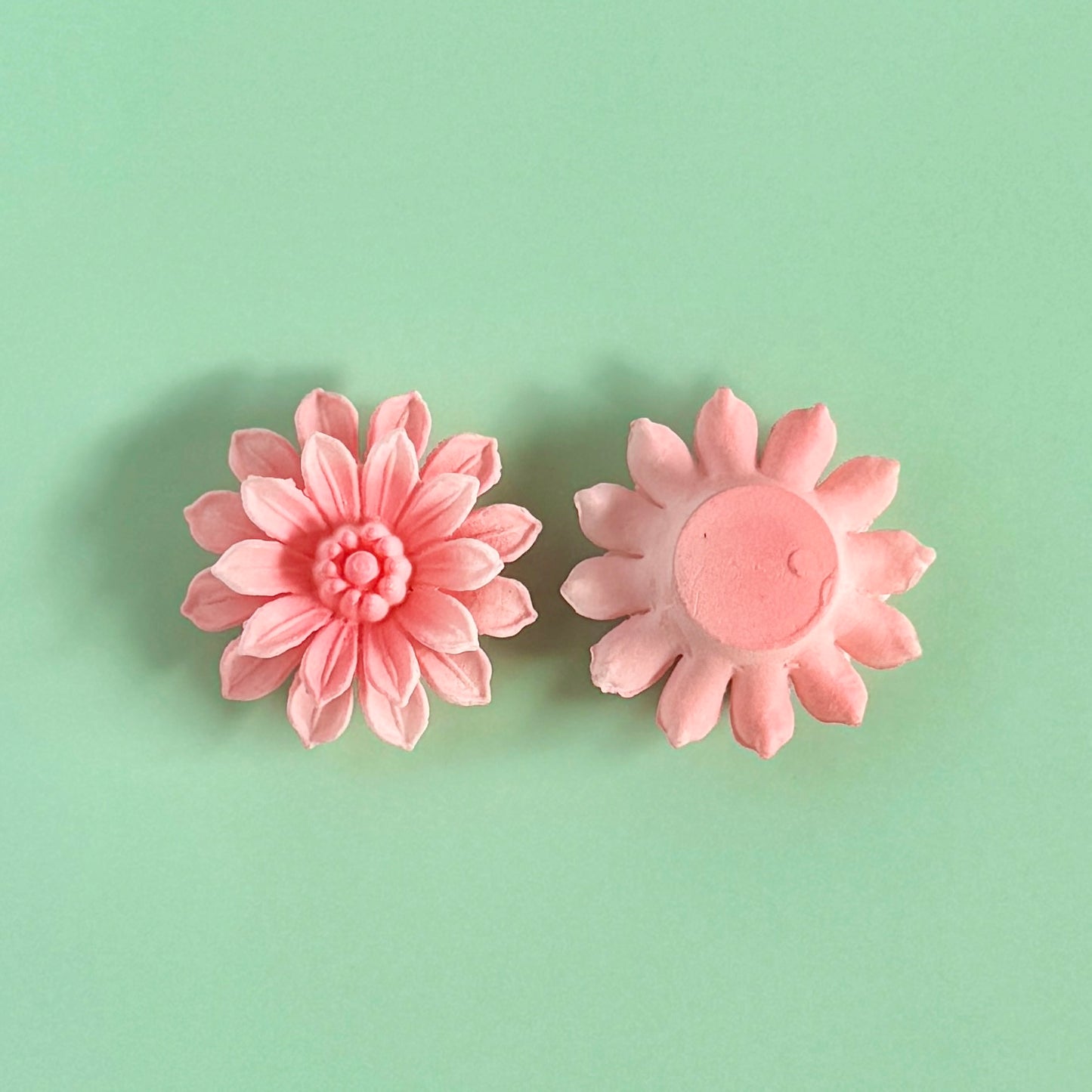 W.Germany Vintage Plastic Flower Pink Dahlia 30mm / 25mm