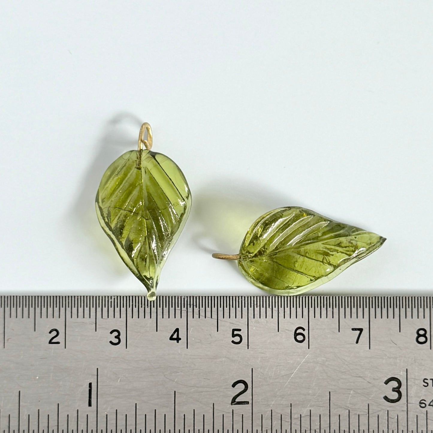 Glass Leaf with Brass Loop 24x14mm【2pcs】【Amethyst or Olive】