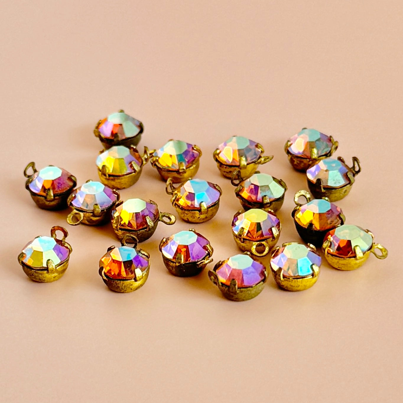 Vintage Preset Rhinestone Charm Sun AB 29ss【2pcs】