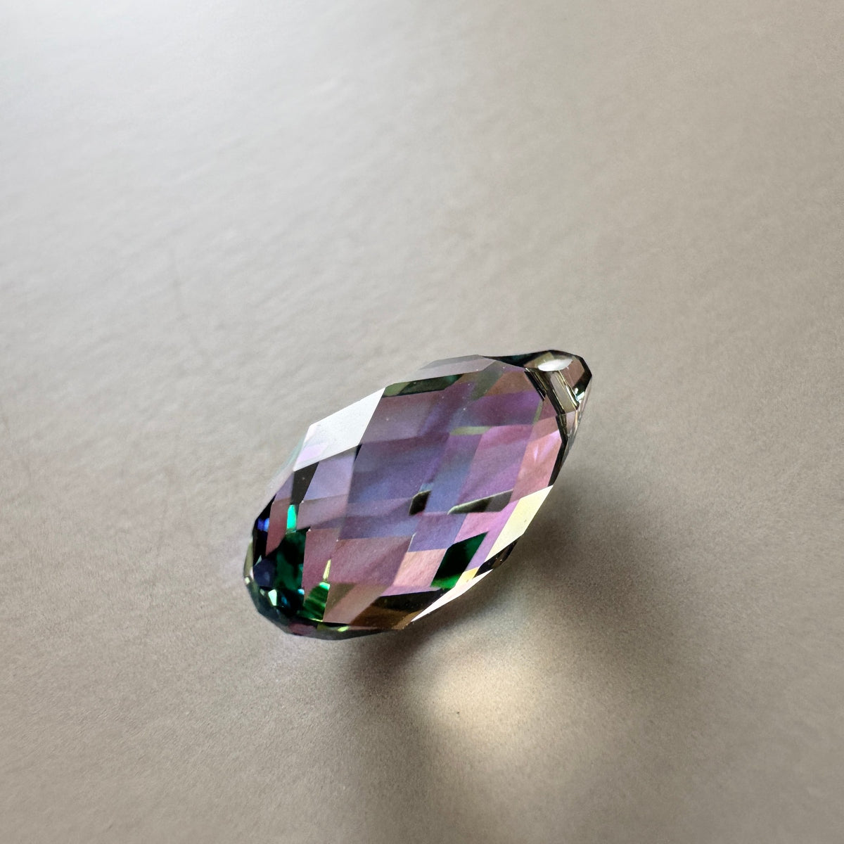 Swarovski ART #6010 Briolette Pendant Crystal Paradise Shine 13×6.5mm【1 pc】