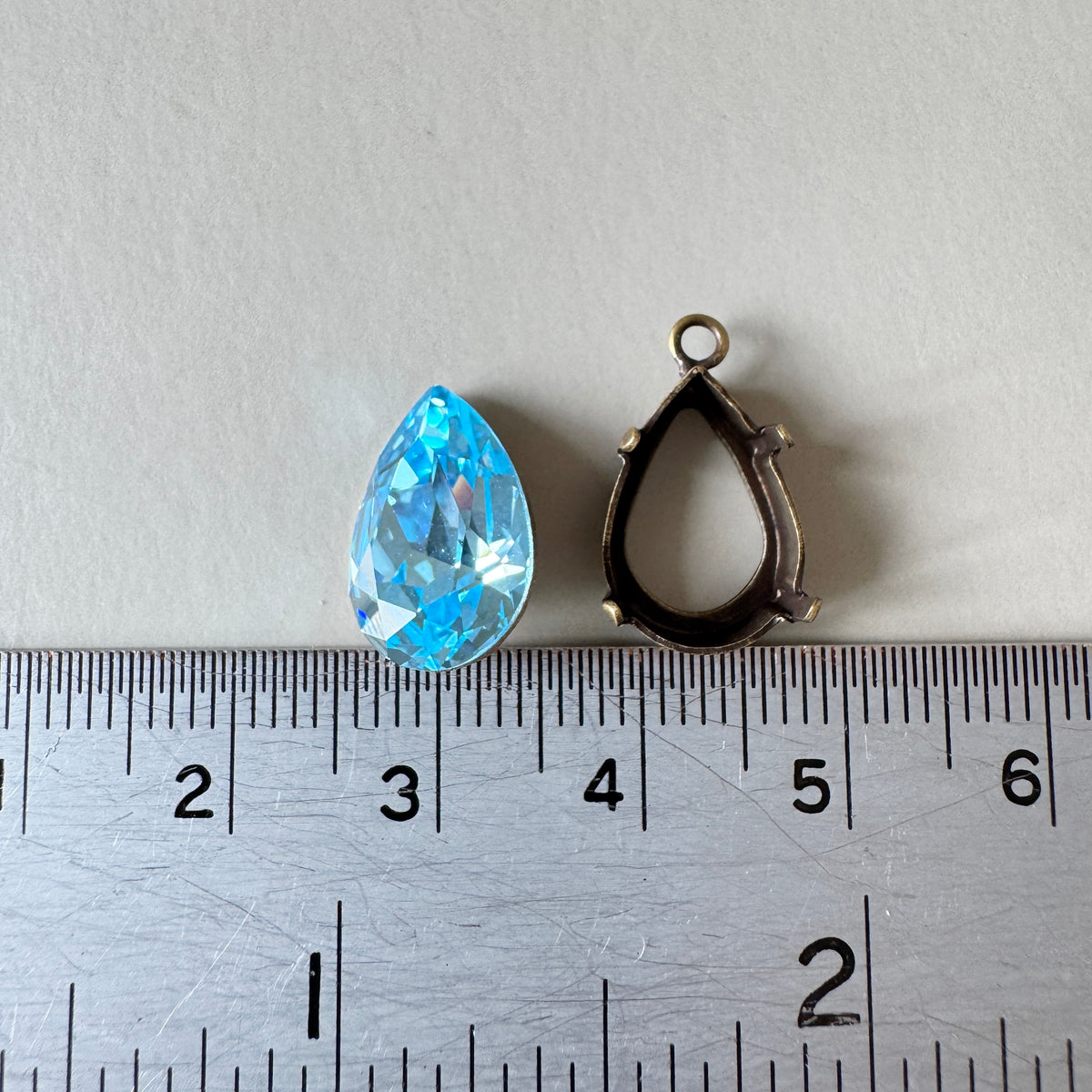 Special Set【Swarovski #4320 Aquamarine 14×10mm & Antique Gold Setting】26MX_329