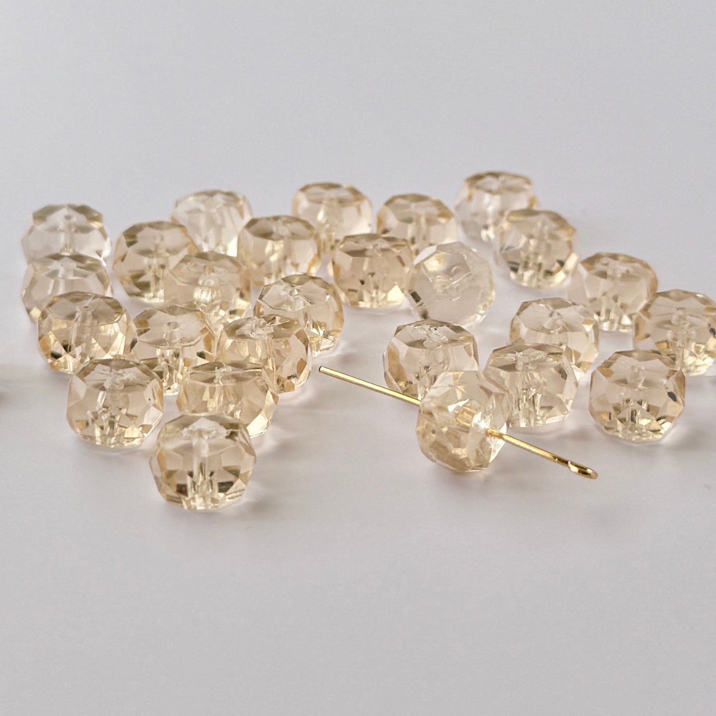Japan Vintage Plastic Facet Rondelle Beads 6.5x10mm【4pcs】