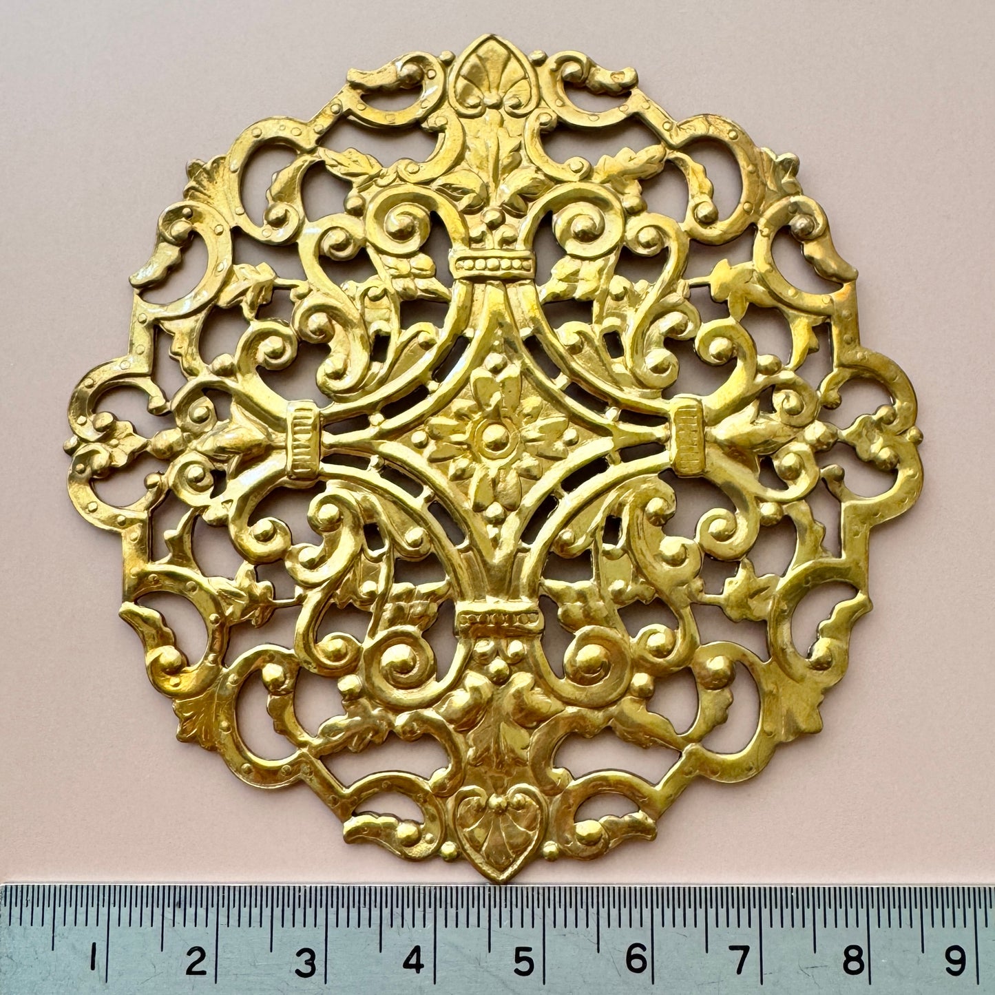 Vintage Metal Big Filigree 82mm