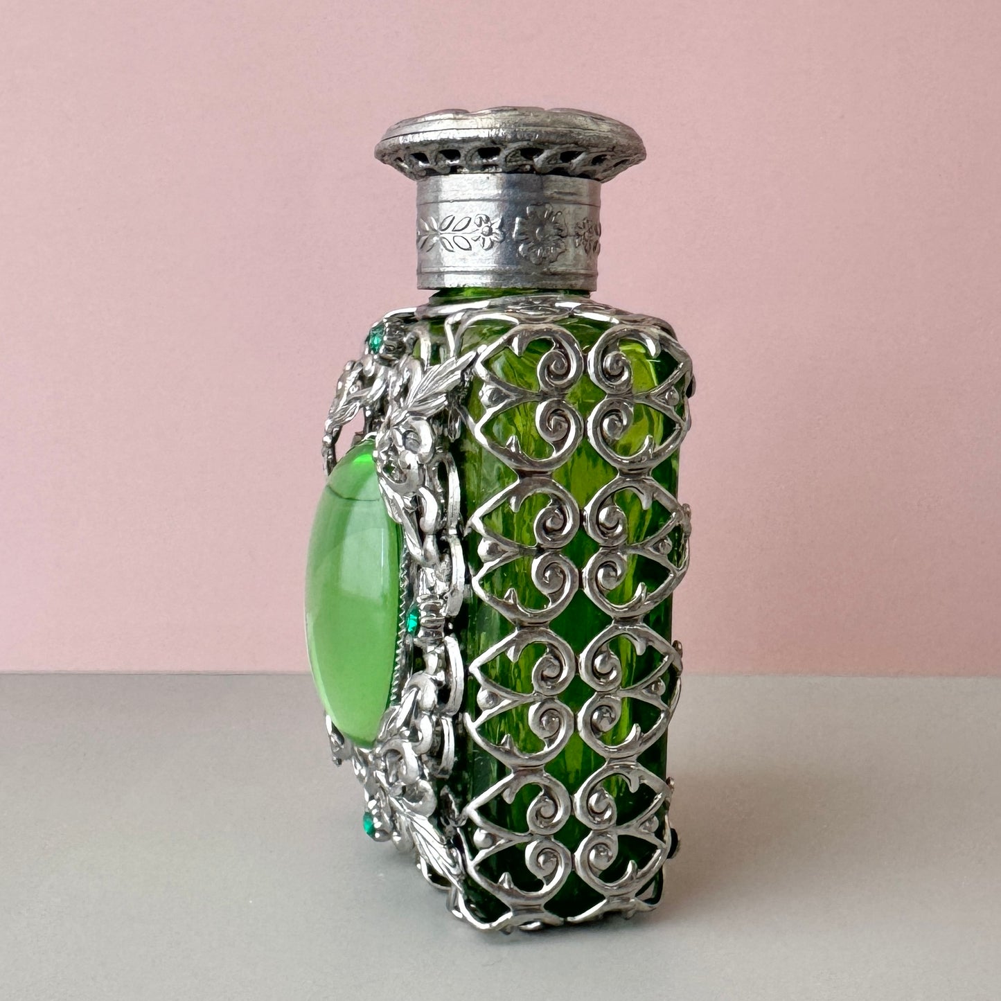 Czech Handmade Perfume Bottle 【po-0240】