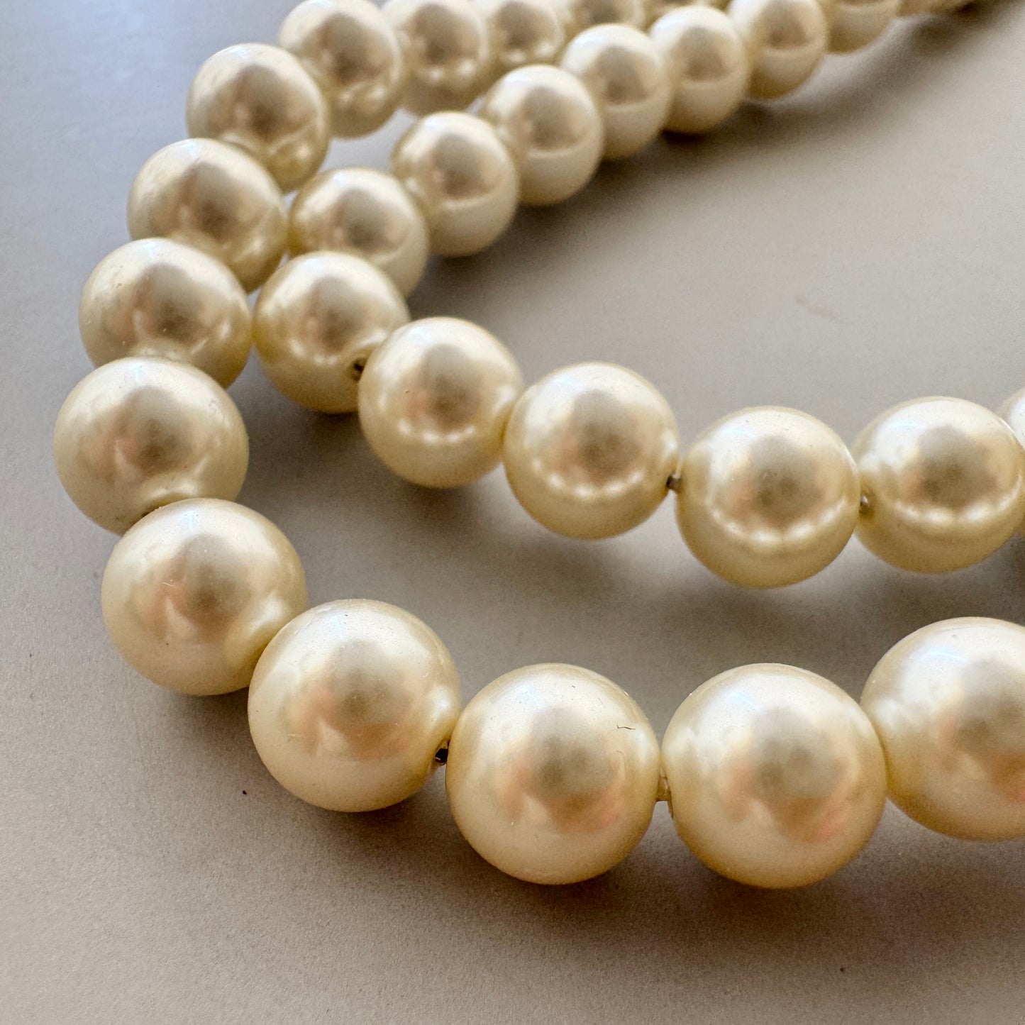 Japan Vintage Glass Pearl Round White 7mm