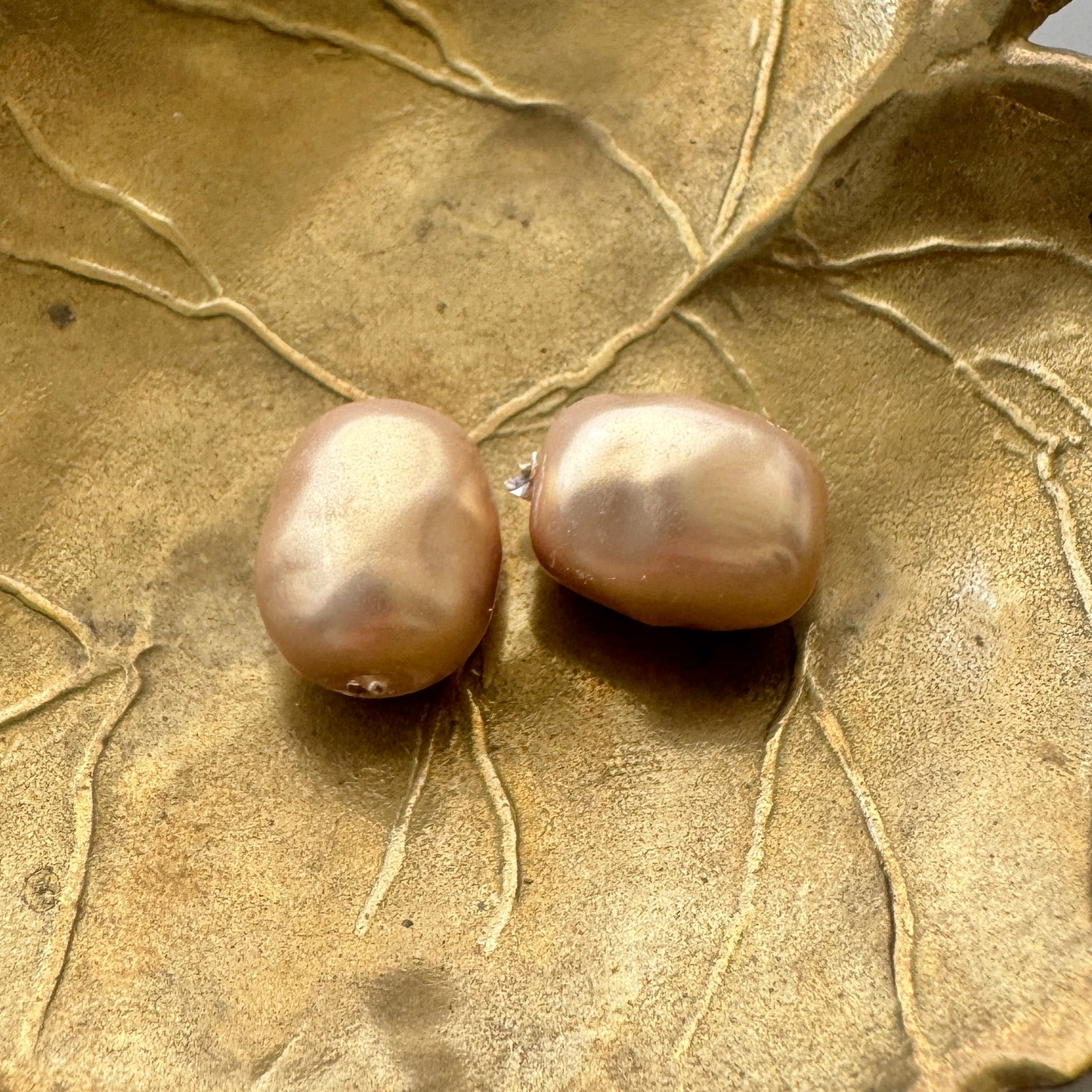 Japan Vintage Glass Baroque Pearl Oval Beige 12x10mm【2pcs】