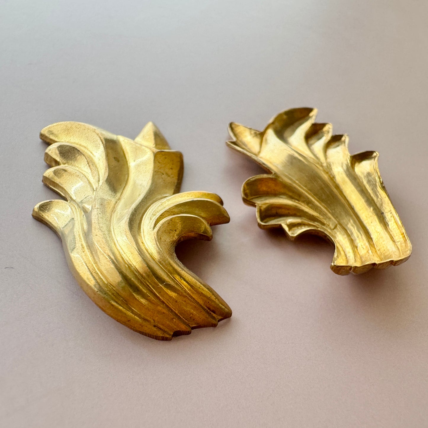 USA Vintage Brass Stamping 33x20mm