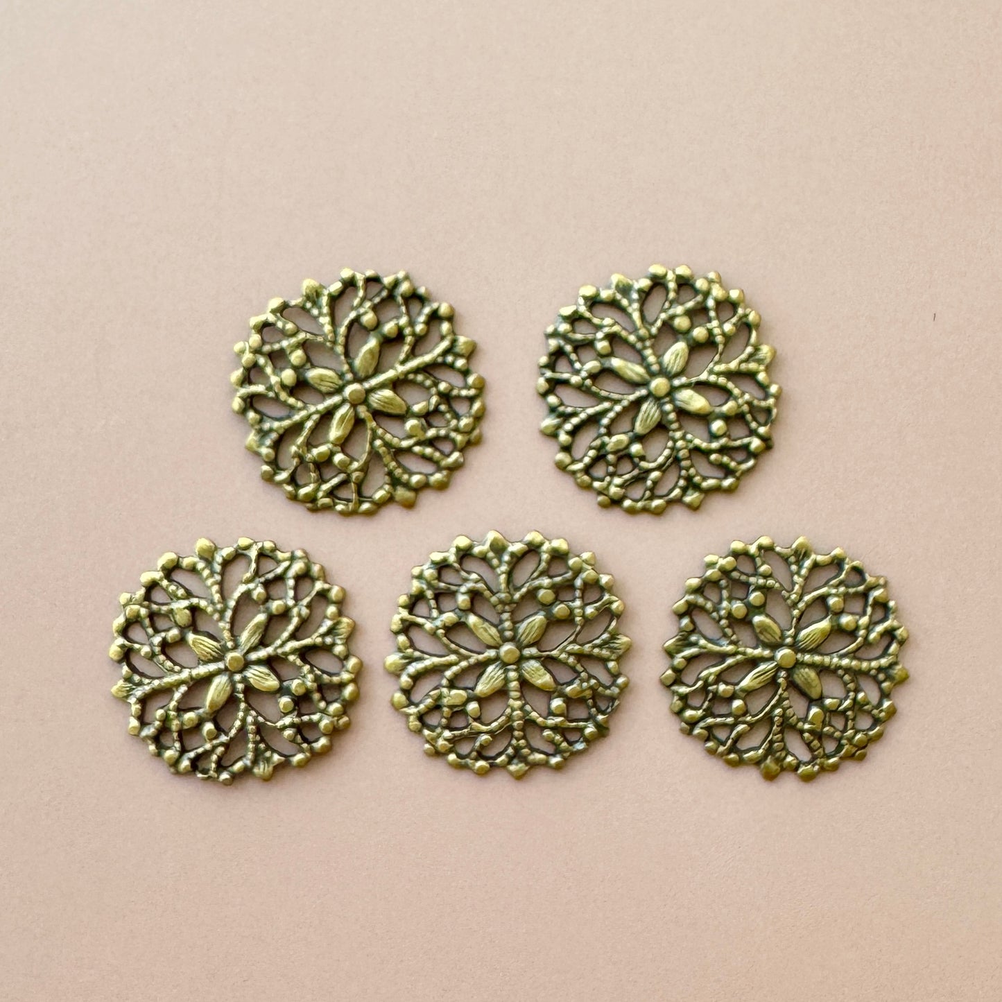 Vintage Metal Filigree 12mm 5pcs