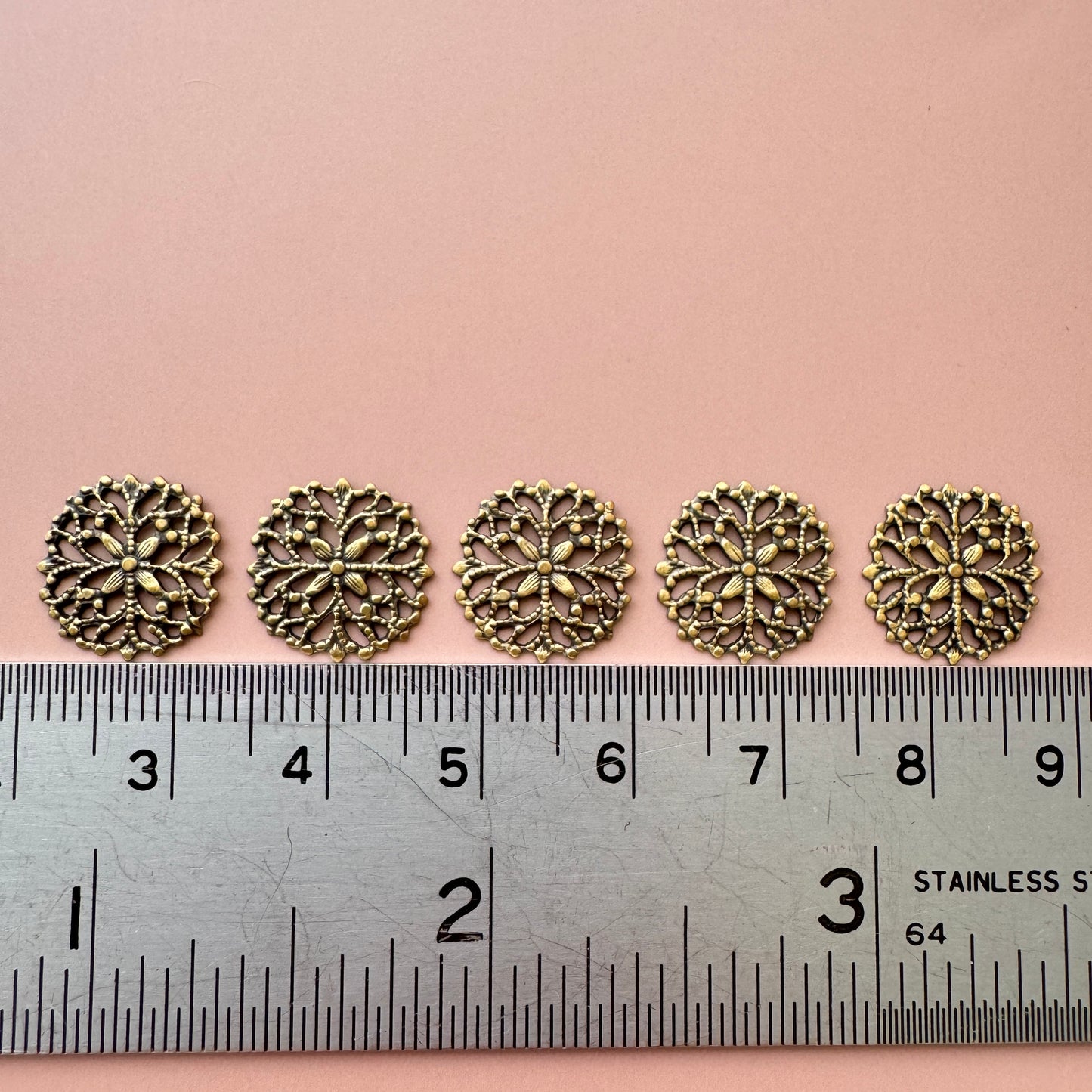Vintage Metal Filigree 12mm 5pcs