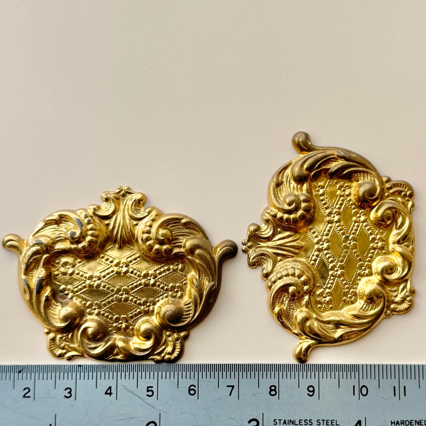 USA 60's Vintage Brass Stamping Crown 43x58mm