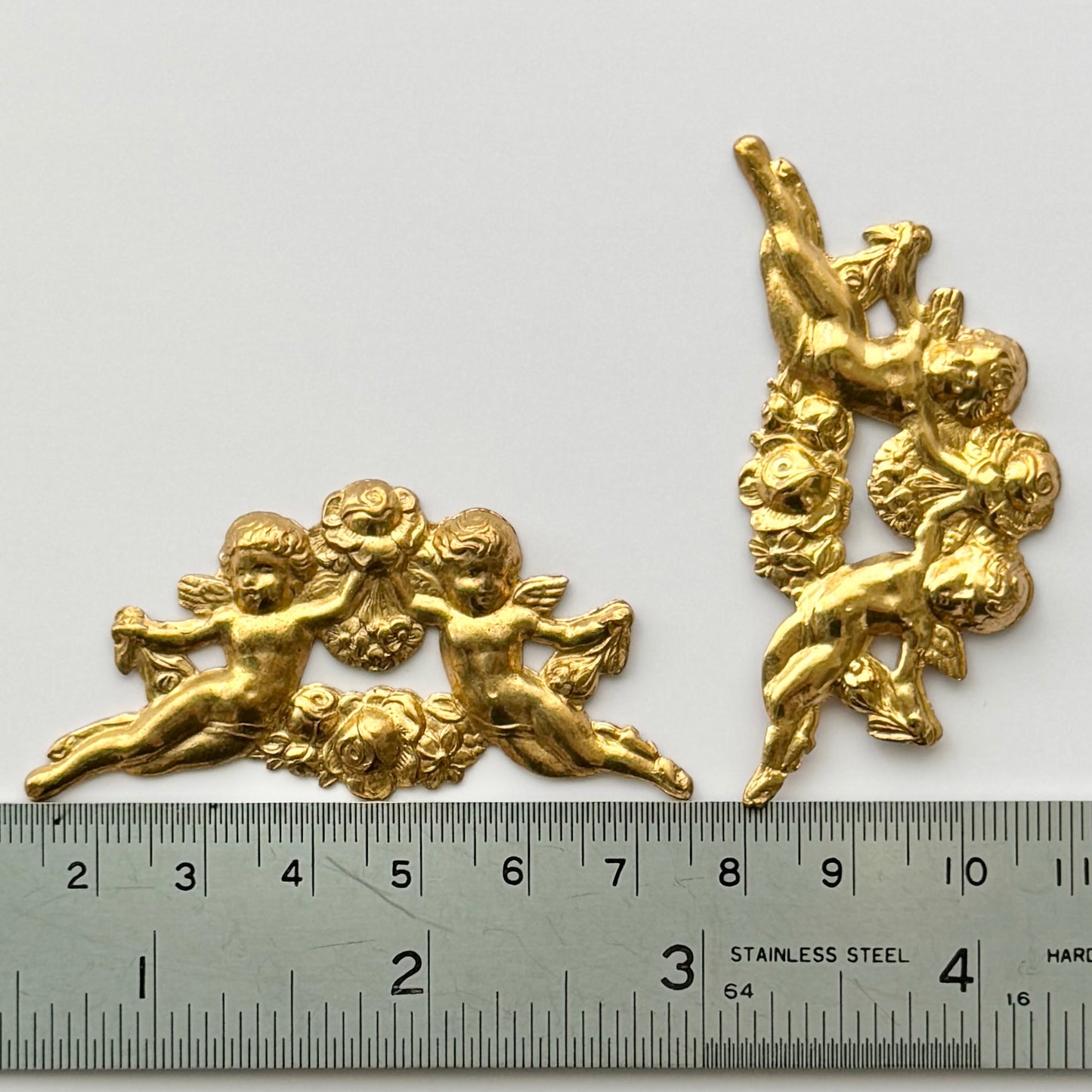 USA Vintage Brass Stamping Angels 30x62mm