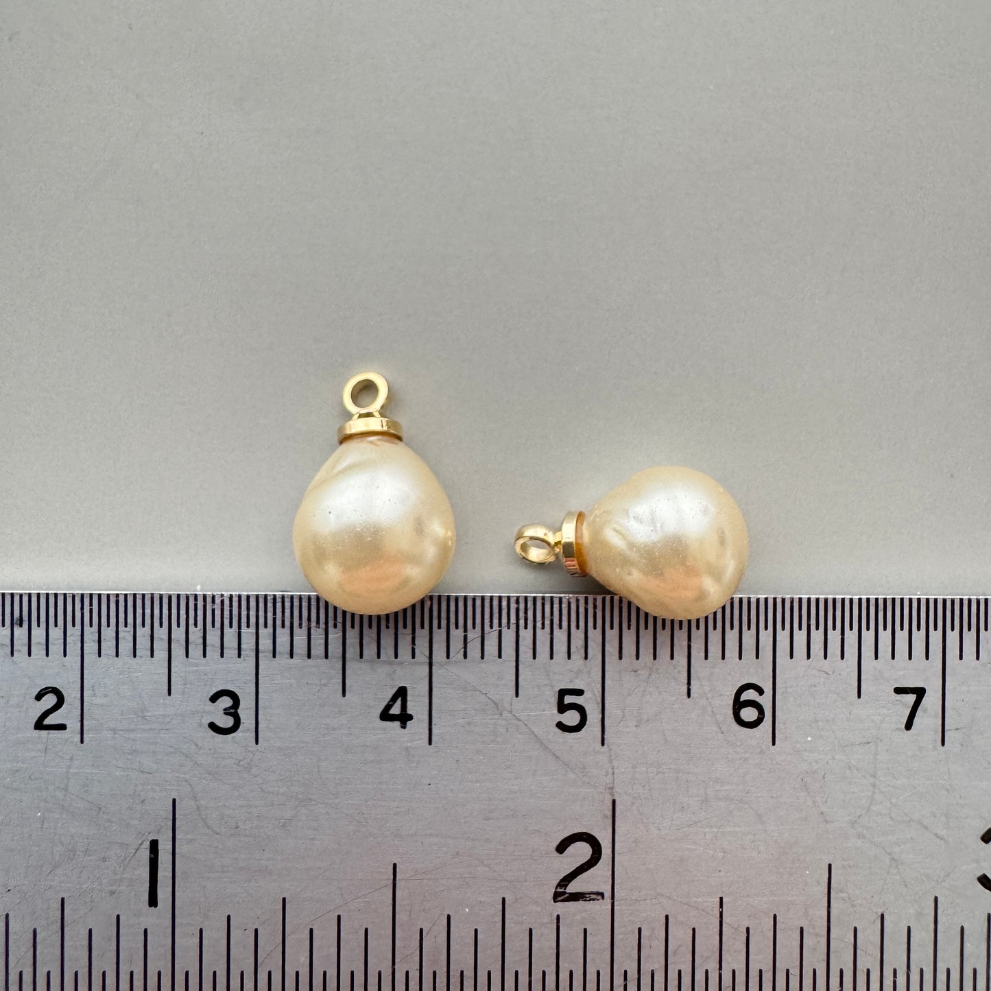 Japan Vintage Glass Baroque Pearl Drop【G/S】