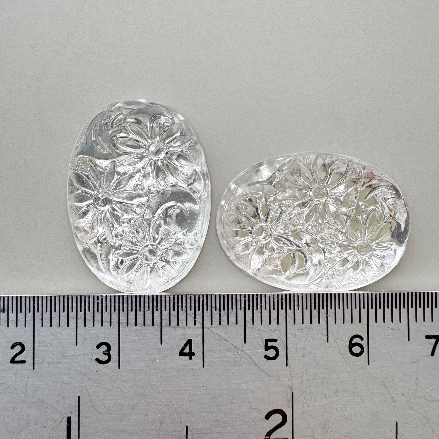 Japan Vintage Plastic Cabochon Clear Flowers 25x18mm