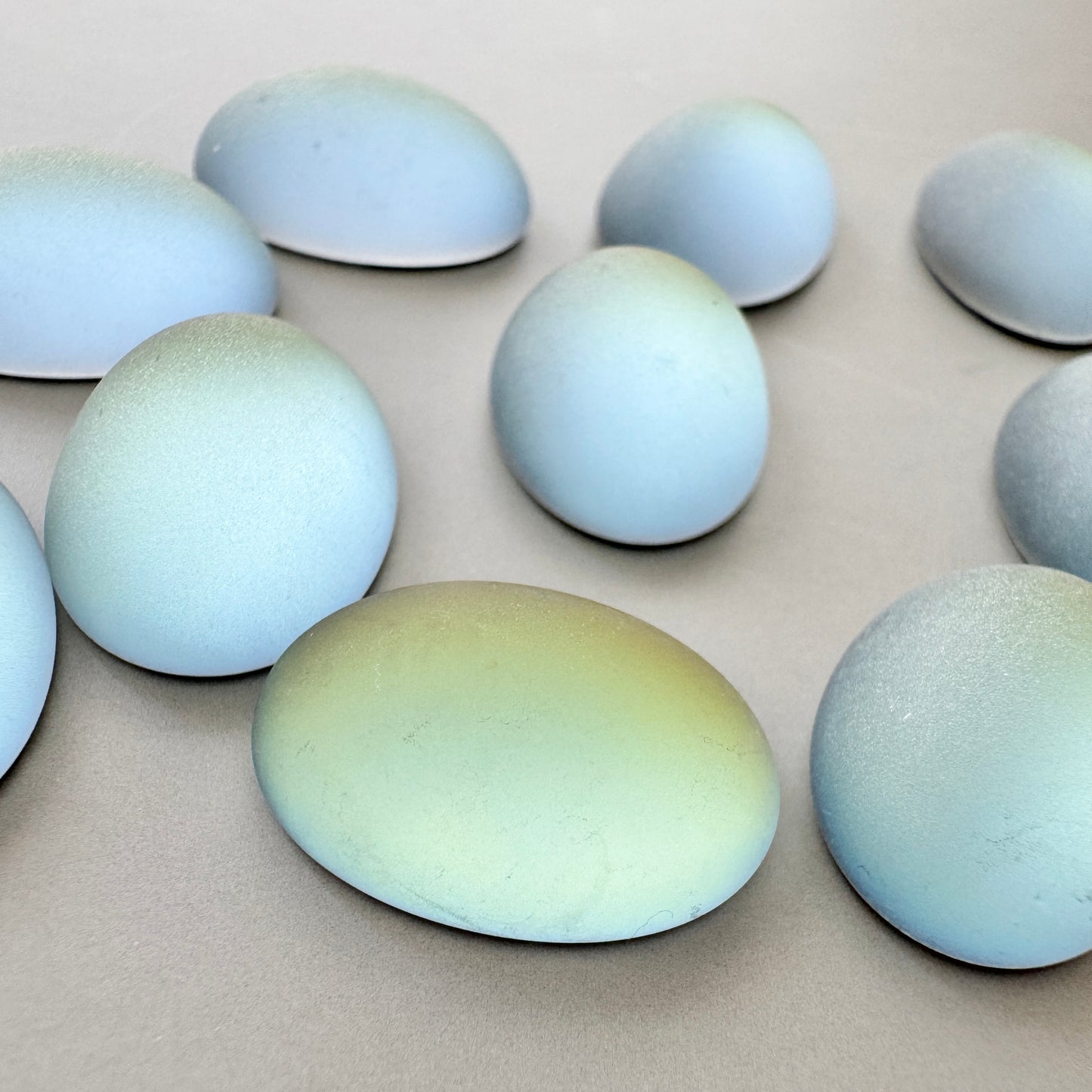 Czech Vintage Glass Cabochon Matt Vitrail Medium Oval 18×13mm