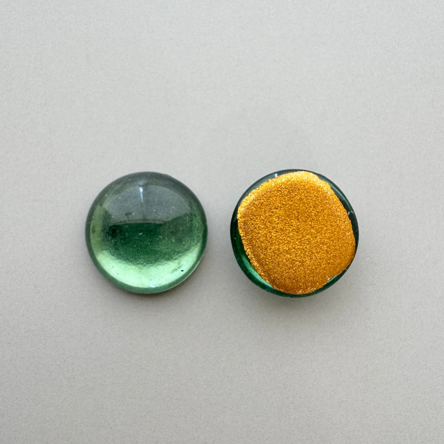 Czech Vintage Glass Cabochon Round Turmaline 13mm