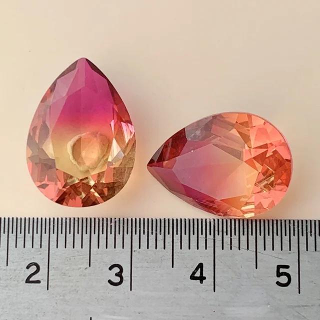 Bi-color Glass Stone Fuchsia/Topaz Pearshape 18x13mm