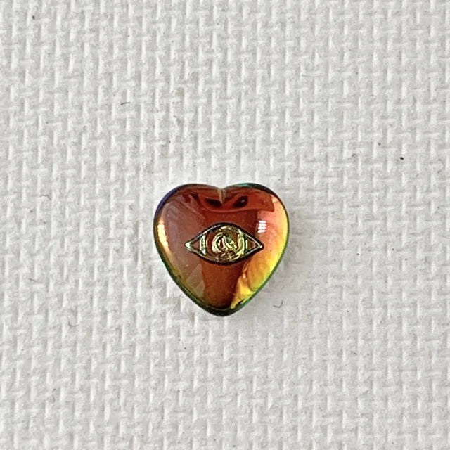 Czech Vintage Glass Intaglio Vitrail Medium Heart on Eye 8mm