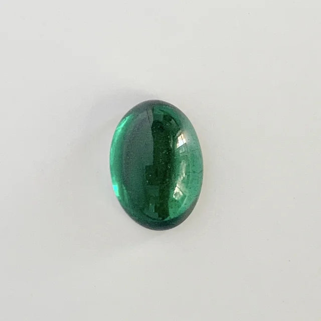 チェコ製Vintageガラスカボション・Oval・ Emerald 14×10mm