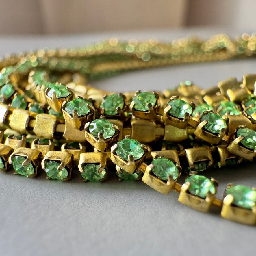 Vintage Swarovski Rhinestone Chain #100 Peridot【30cm】