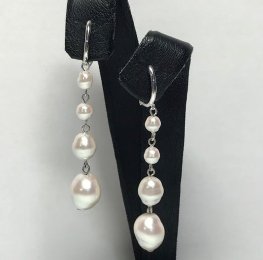 【Made in Japan】Coco Tanishi Faux Baroque Pearl Size Gradation Earrings