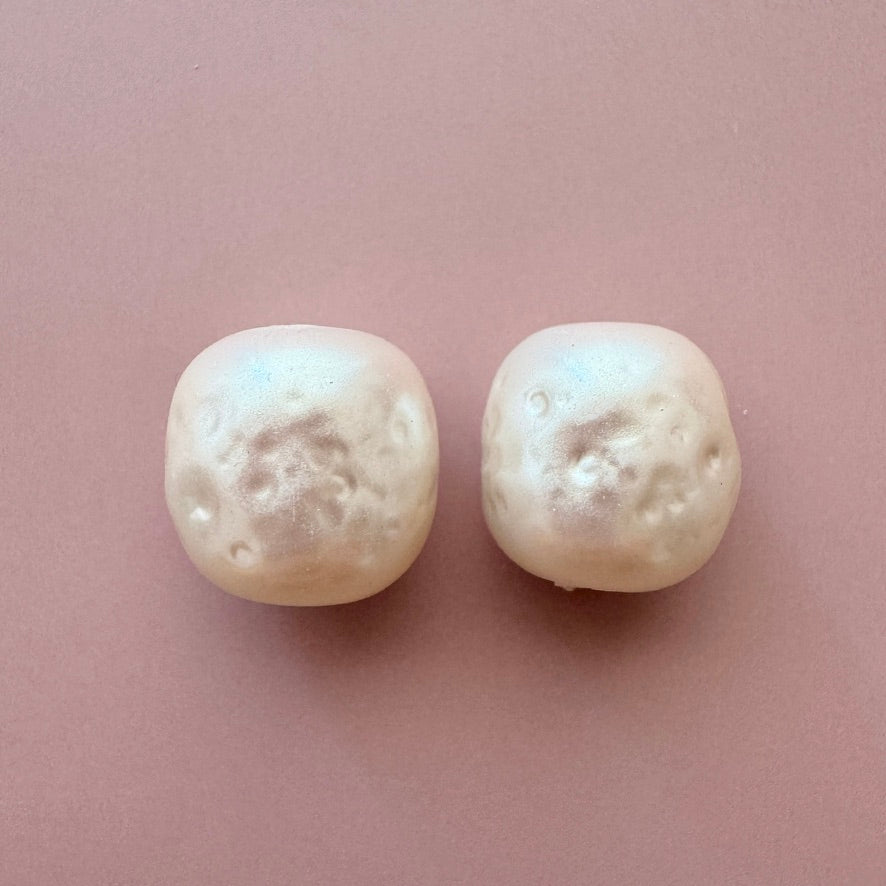 Japan Vintage Glass Baroque Pearl White 11-12mm【2pcs】