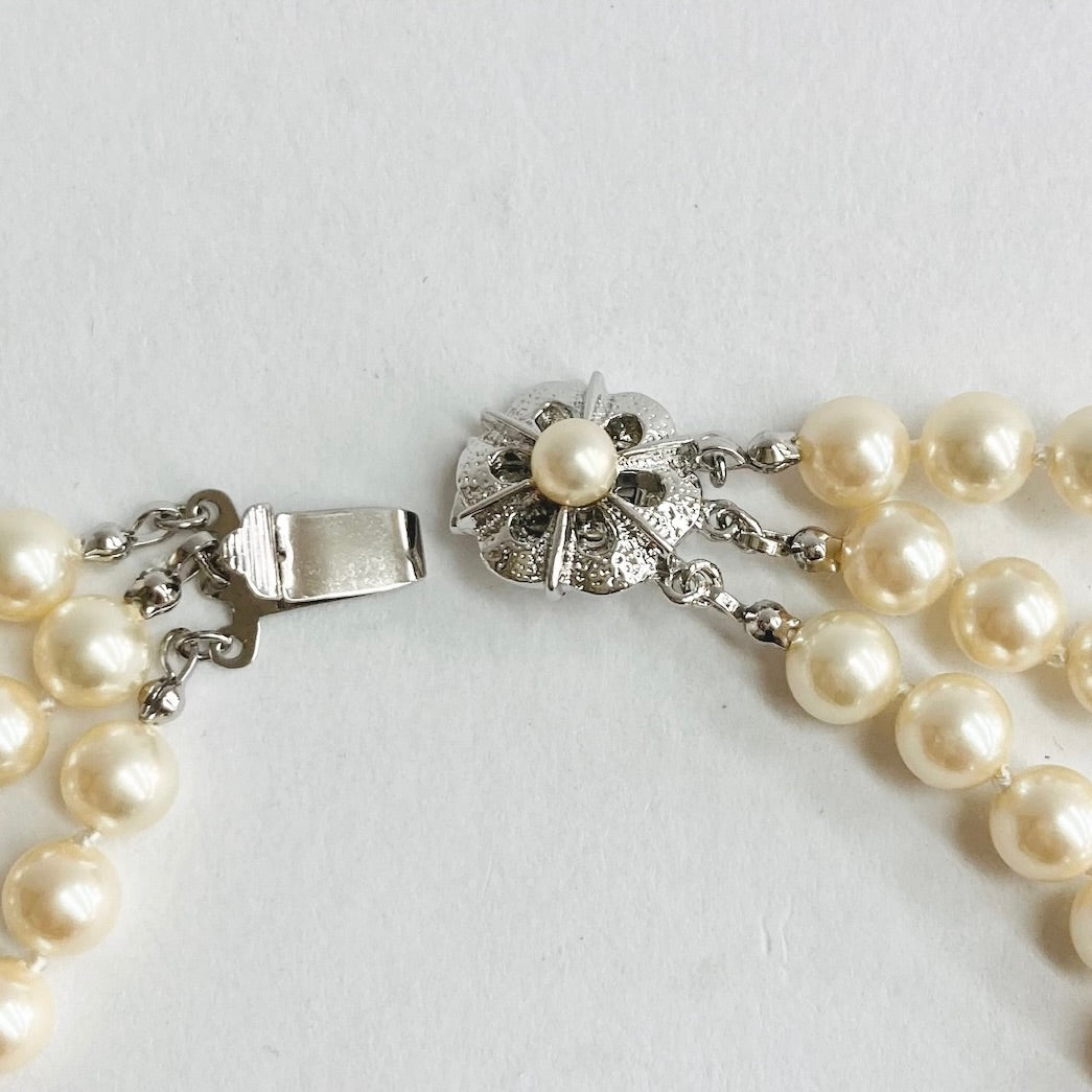 【Made in Japan】Shell Pearl 3 Strands Necklace SP05