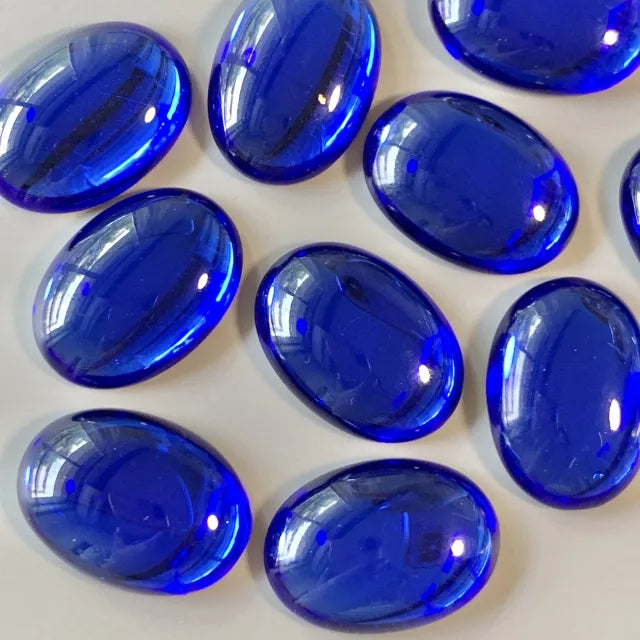 チェコ製Vintageガラスカボション・Oval・Sapphire 25×18mm