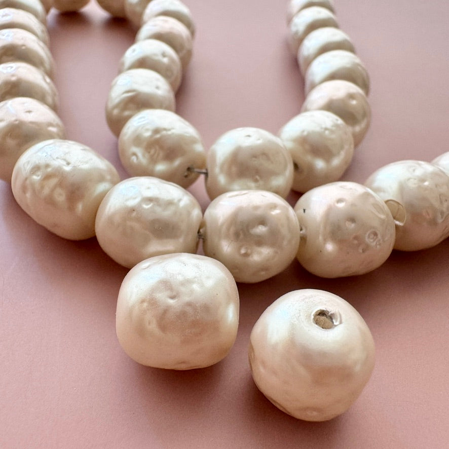 Japan Vintage Glass Baroque Pearl White 11-12mm【2pcs】